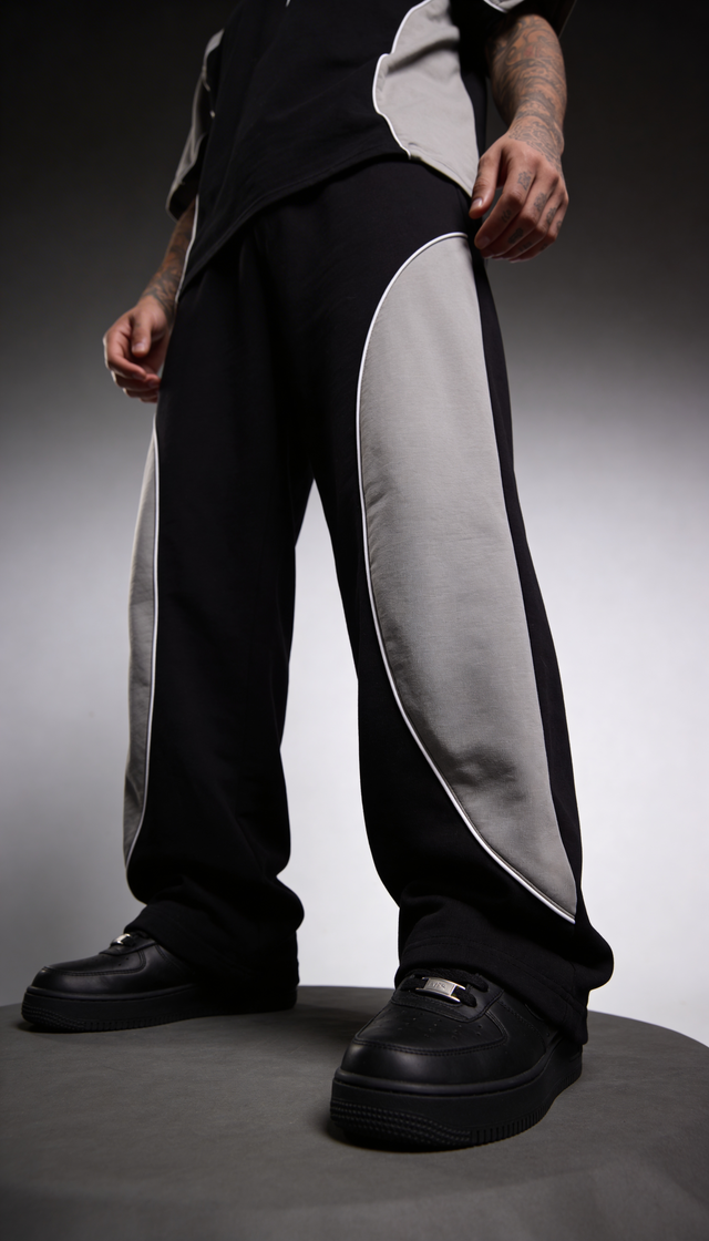 GREYSCALE BAGGY SWEATPANTS