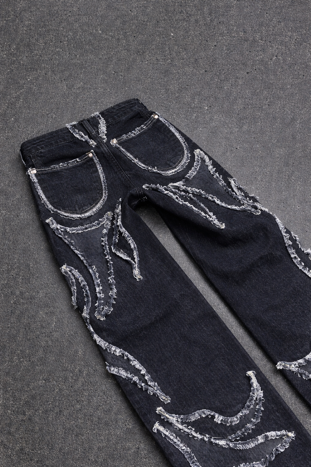 SHADOW BLAZE DISTRESSED DENIM