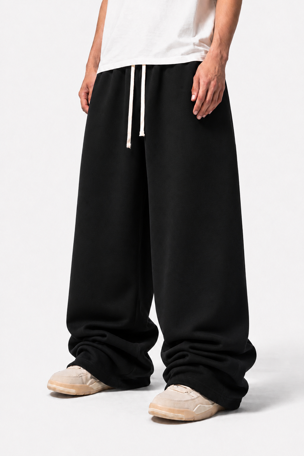SIGNATURE BLACK WIDE LEG BAGGY SWEATPANTS (350 GSM)