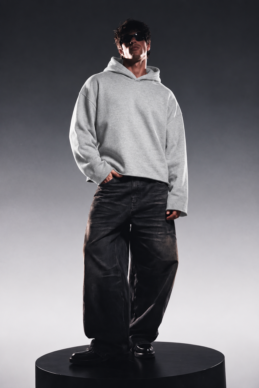 HEATHER GREY CROPPED ESSENTIAL HOODIE