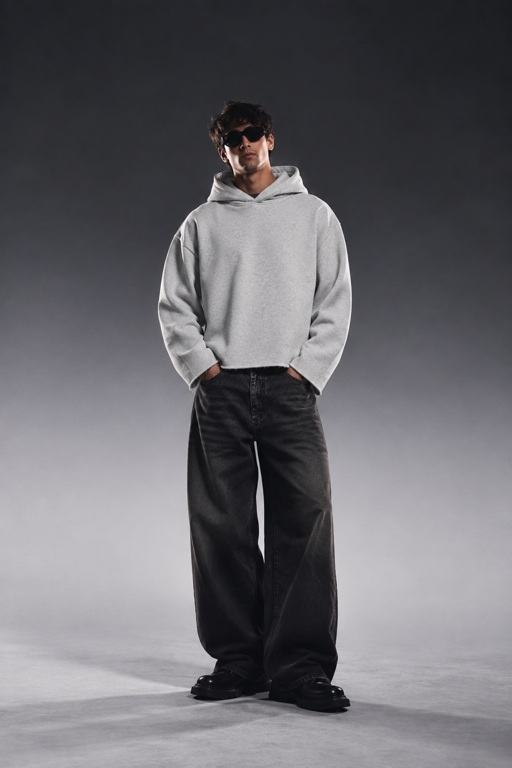 HEATHER GREY CROPPED ESSENTIAL HOODIE