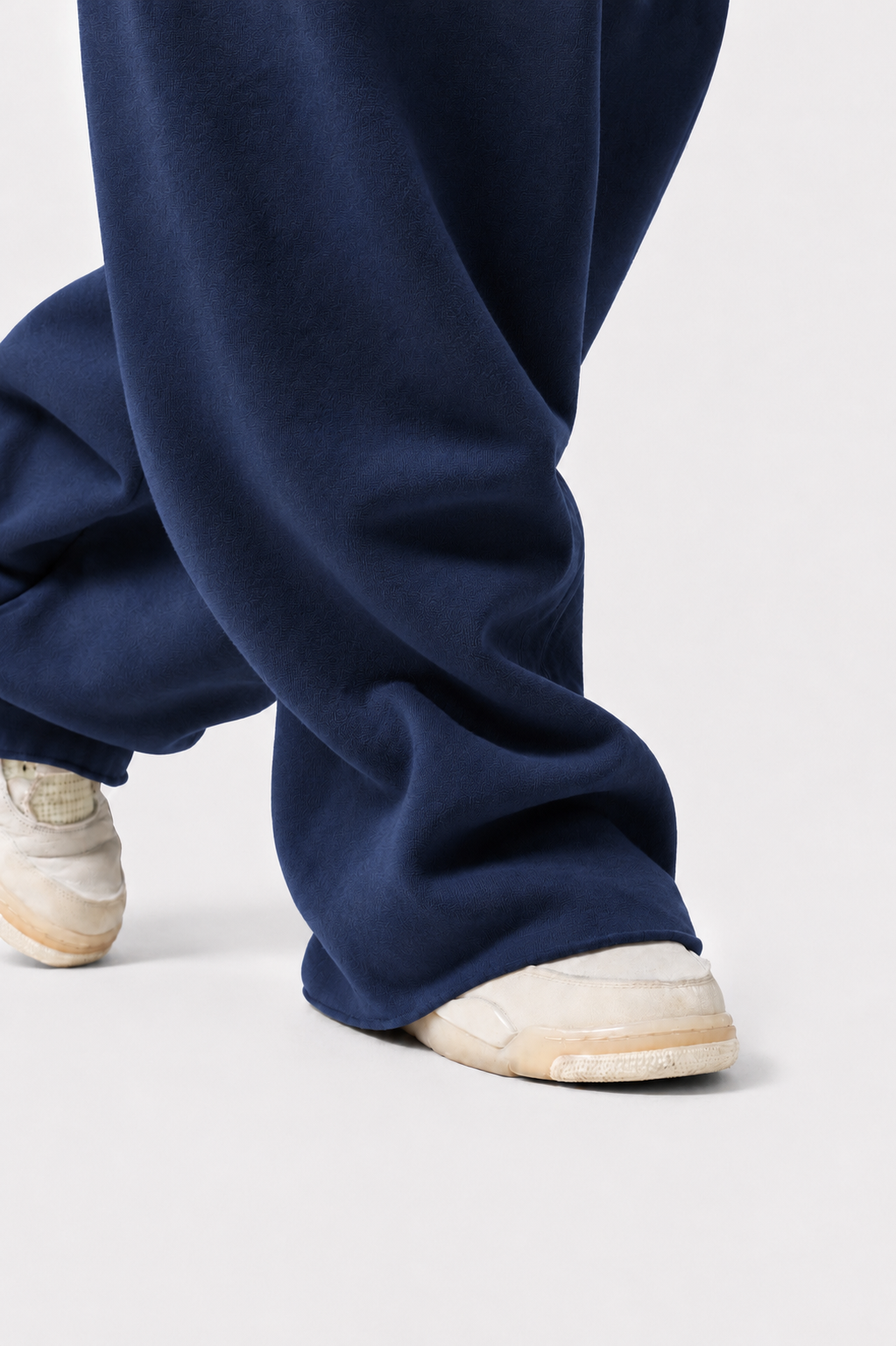 MIDNIGHT NAVY WIDE LEG BAGGY SWEATPANTS (350 GSM)