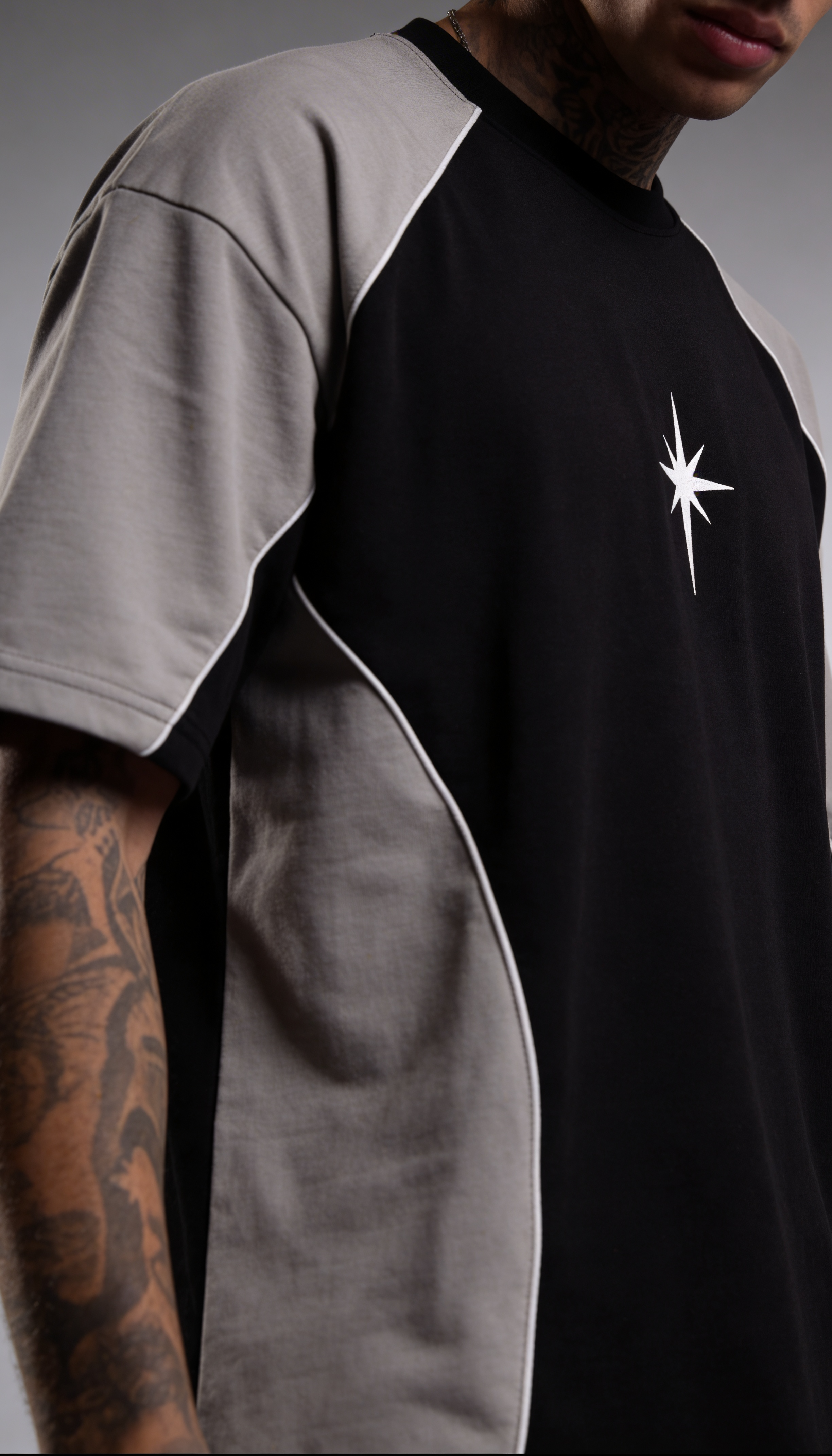 GREYSCALE OVERSIZED T-SHIRT